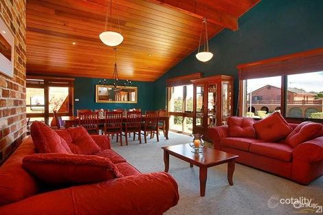 Property photo of 97 Tallowood Crescent Bossley Park NSW 2176