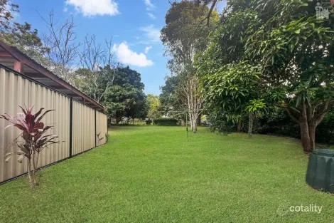 Property photo of 20 Windsor Way Urraween QLD 4655