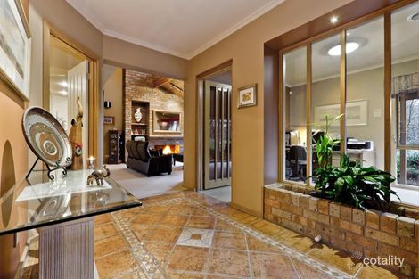 Property photo of 14 Wattle Grove Eltham VIC 3095