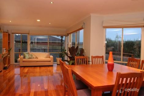 Property photo of 6 Conifer Court Narre Warren South VIC 3805