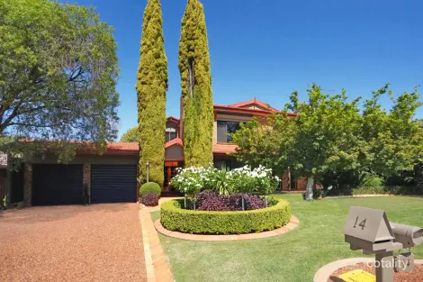 Property photo of 14 Doolan Crescent Griffith NSW 2680