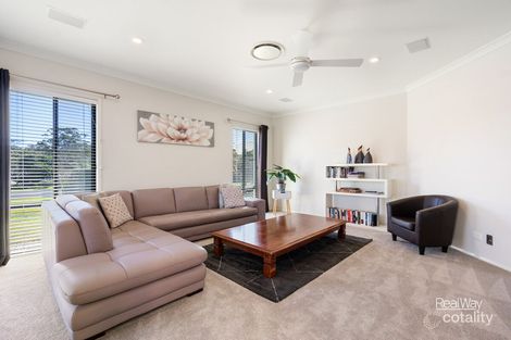 Property photo of 1 Cherry Close Highfields QLD 4352