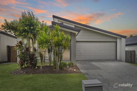 5 Cardena Dr, Augustine Heights, QLD 4300