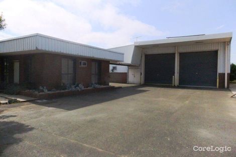 Property photo of 24 Albemarle Street Williamstown North VIC 3016