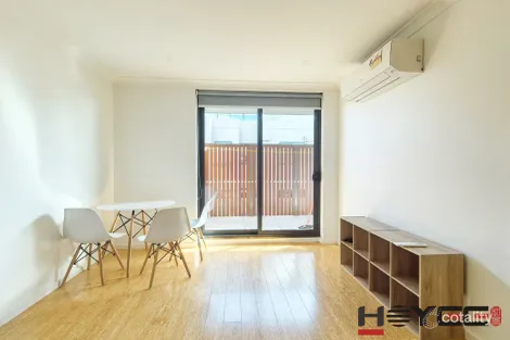 202/379-381 Burwood Hwy, Burwood, VIC 3125