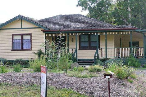 Property photo of 8 Ronald Grove Millgrove VIC 3799