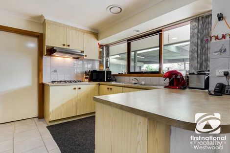 Property photo of 16 Strickland Avenue Hoppers Crossing VIC 3029