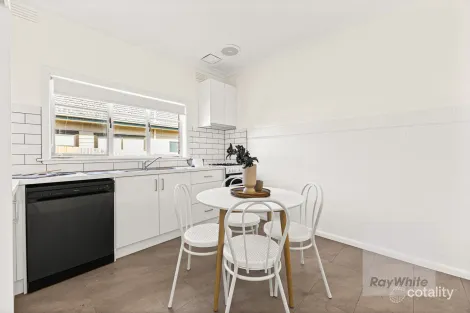 Property photo of 26 Scott Grove Kingsbury VIC 3083