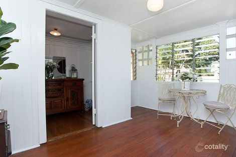 Property photo of 14 Burlington Street Holland Park QLD 4121