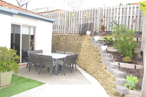 Property photo of 1/5 Kowhai Place Nerang QLD 4211