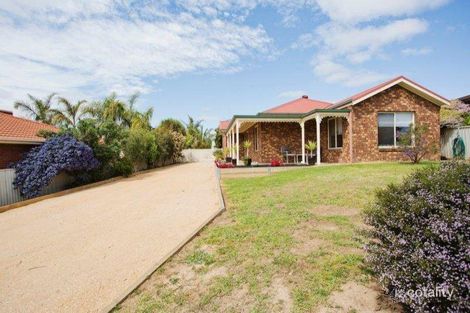 Property photo of 33 Queen Street Kangaroo Flat VIC 3555