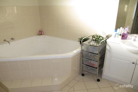 Property photo of 32 Marconi Road Bossley Park NSW 2176