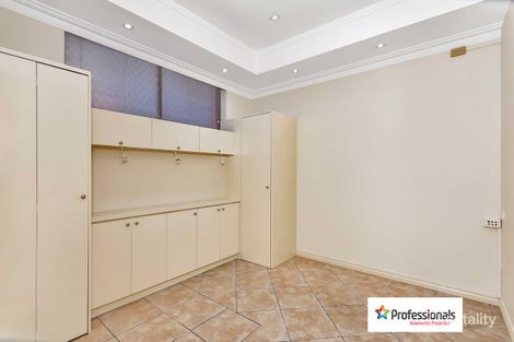 Property photo of 5/6 Canning Road Kalamunda WA 6076