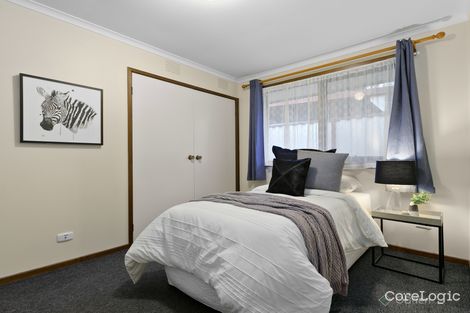 Property photo of 11 Phillip Court Cranbourne North VIC 3977