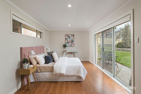 Property photo of 82 Valley Crescent Glenroy VIC 3046
