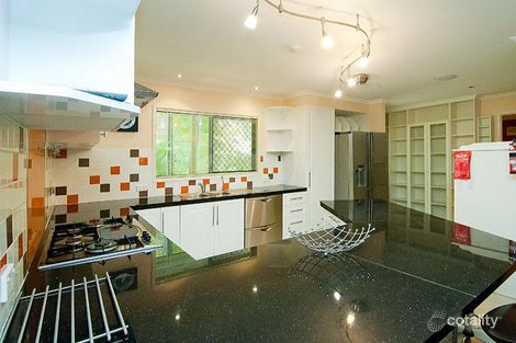 40 Carinya St, Crestmead, QLD 4132