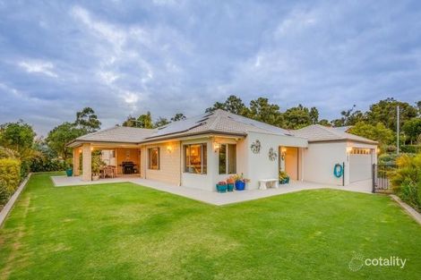 Property photo of 6 Gemsarna Crescent Kelmscott WA 6111