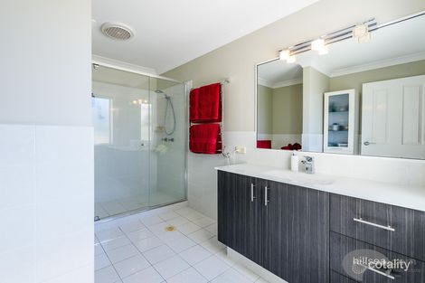 Property photo of 14 Pearson Close Arundel QLD 4214