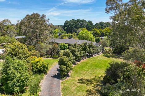 2 Charles Ct, Gisborne, VIC 3437
