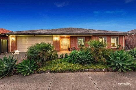 16 Belvoir Gdns, Derrimut, VIC 3026