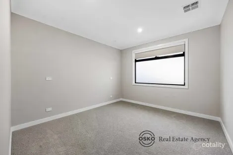 Property photo of 8 Amara Street Tarneit VIC 3029