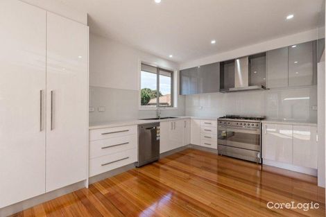 Property photo of 4/62 Austin Crescent Pascoe Vale VIC 3044