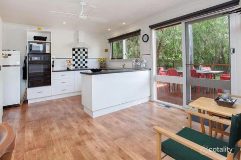 Property photo of 3 Pardoner Road Rye VIC 3941