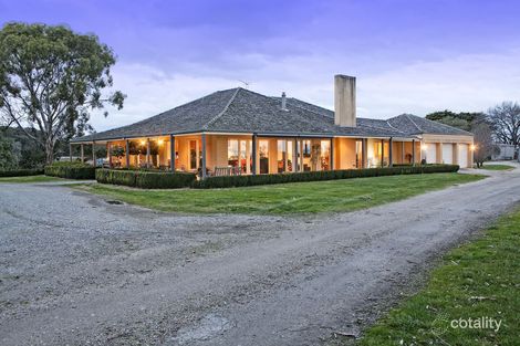 100 Mintern Rd, Tynong North, VIC 3813