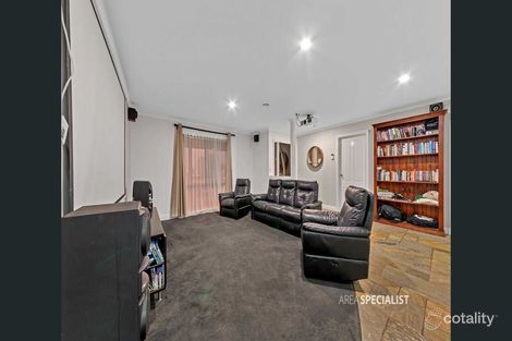 Property photo of 112 Rosebank Drive Cranbourne North VIC 3977