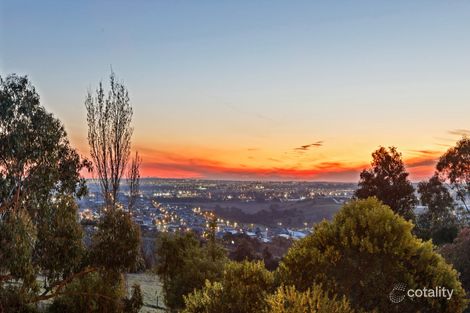 95 Thewlis Rd, Pakenham, VIC 3810