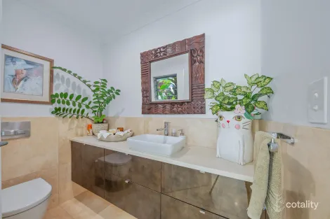 Property photo of 2/150 Shingley Drive Airlie Beach QLD 4802