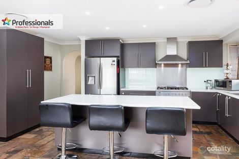 Property photo of 11 Zeya Close St Clair NSW 2759