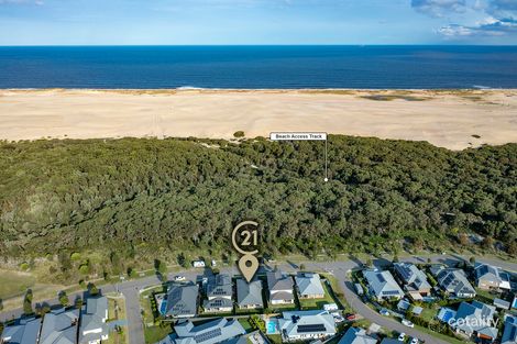 Property photo of 101 Dune Drive Fern Bay NSW 2295