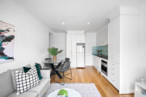 Property photo of 3/130 Queensberry Street Carlton VIC 3053