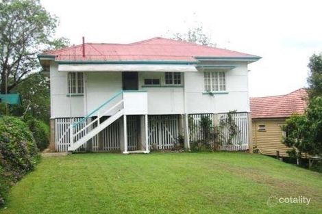 Property photo of 7 Campion Avenue Bardon QLD 4065