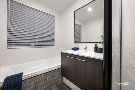 Property photo of 31 Yoke Chase Brabham WA 6055