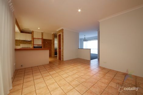 Property photo of 11/1 Iolanthe Street Bassendean WA 6054
