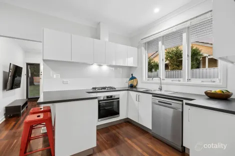 Property photo of 2 Kerwin Way Lockridge WA 6054