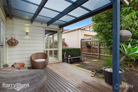 Property photo of 1/17 Iris Crescent Boronia VIC 3155