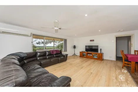 Property photo of 3-5 Sturt Street Angaston SA 5353