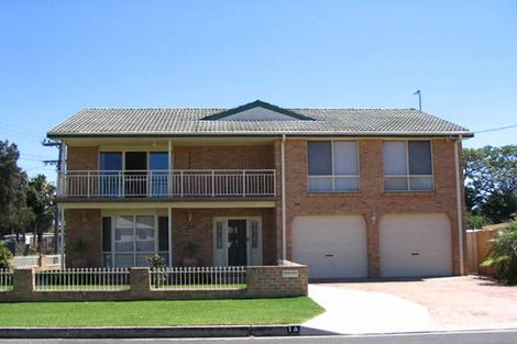 1a Headland Pde, Barrack Point, NSW 2528