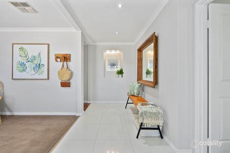 Property photo of 7 Saxon Link Aveley WA 6069