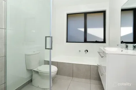 Property photo of 1/21 Millview Drive Oakdowns TAS 7019