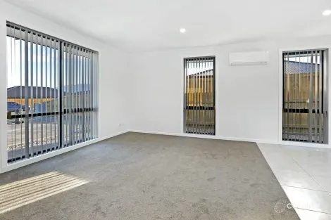 Property photo of 1/21 Millview Drive Oakdowns TAS 7019