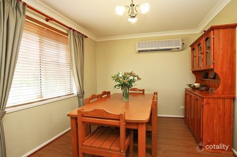 Property photo of 2 Leafy Grove Plumpton NSW 2761