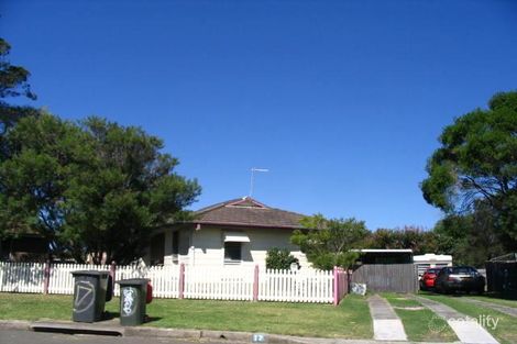 17 Sellers Cres, Bellambi, NSW 2518