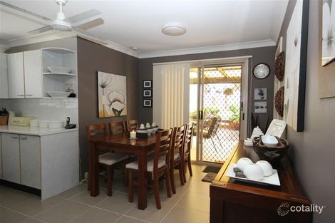 Property photo of 33 Yeramba Road Summerland Point NSW 2259