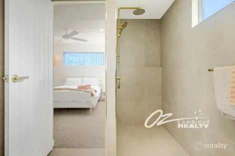 Property photo of 28 Macleans Point Road Sanctuary Point NSW 2540