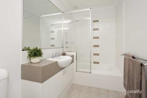 Property photo of 8 Goulburn Approach Hammond Park WA 6164