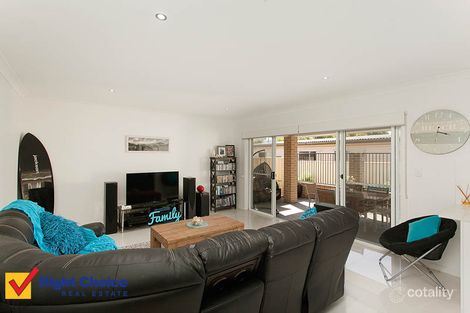 Property photo of 2/99 Terry Street Albion Park NSW 2527